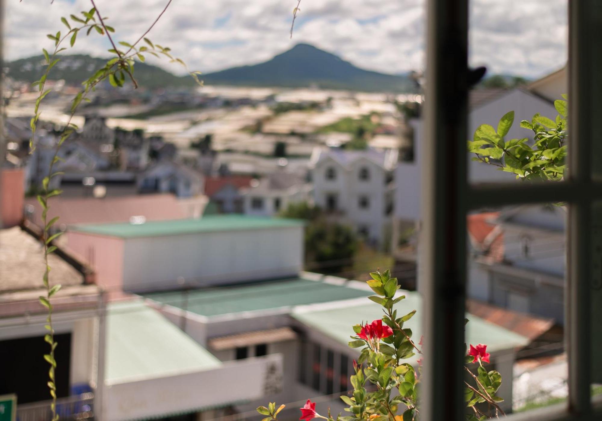 Le Soleil Boutique Hotel Đà Lạt Extérieur photo